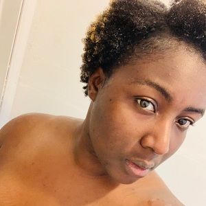 Meet your Posher, Adeline